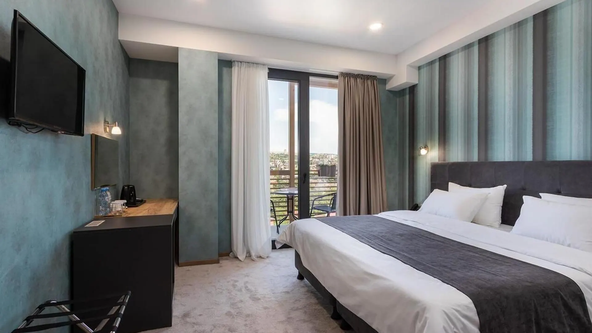 Flames Boutique Apartment Tbilisi